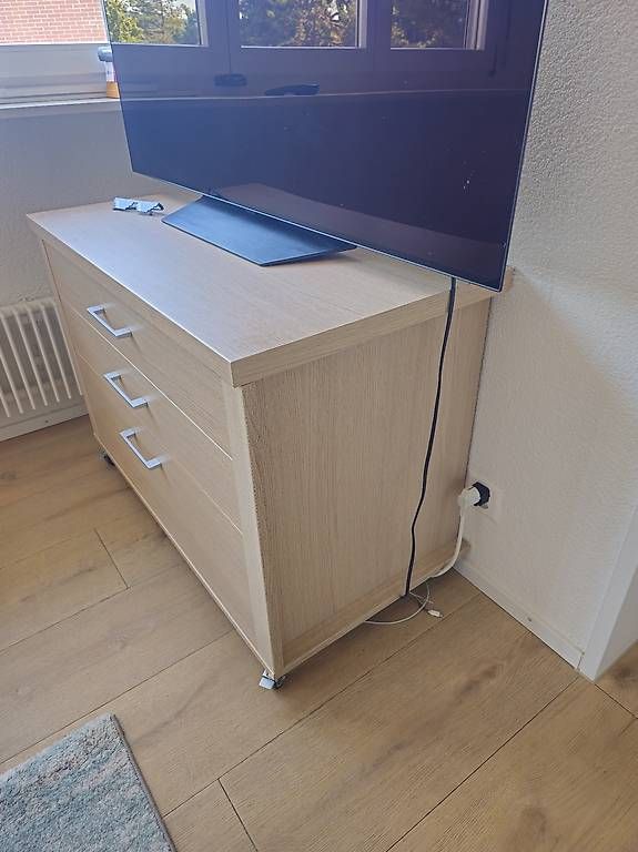 Kommoden: Kommode mit 3 Schubladen  Top Zustand – Gebraucht aus Oberengstringen von mat_sz5v 1