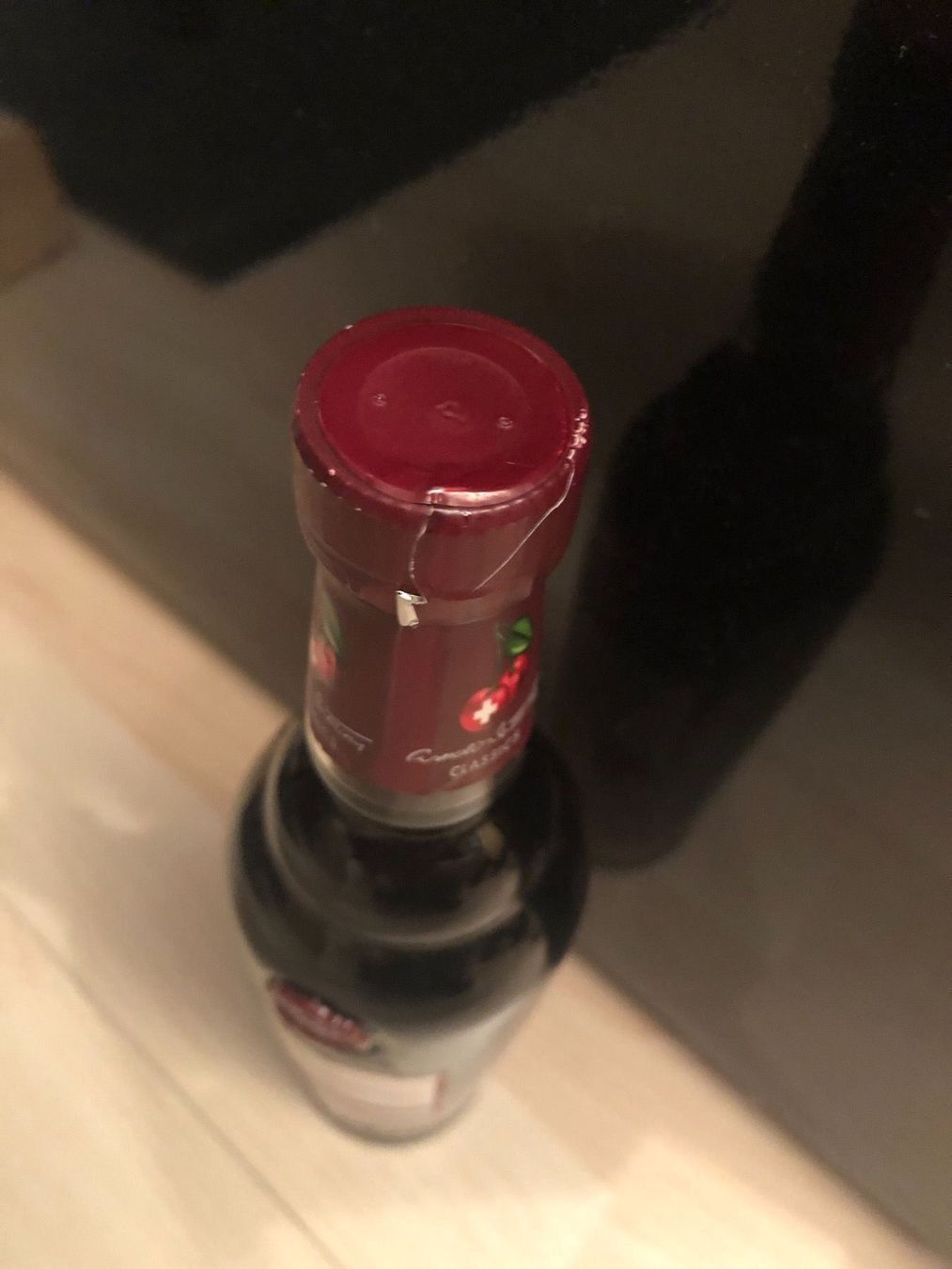 Bevande alcoliche: DETTLING KIRSCHENLIKÖR 35cl – Nuovo e nell'imballaggio originale da Wald ZH venduto da mlnt 7