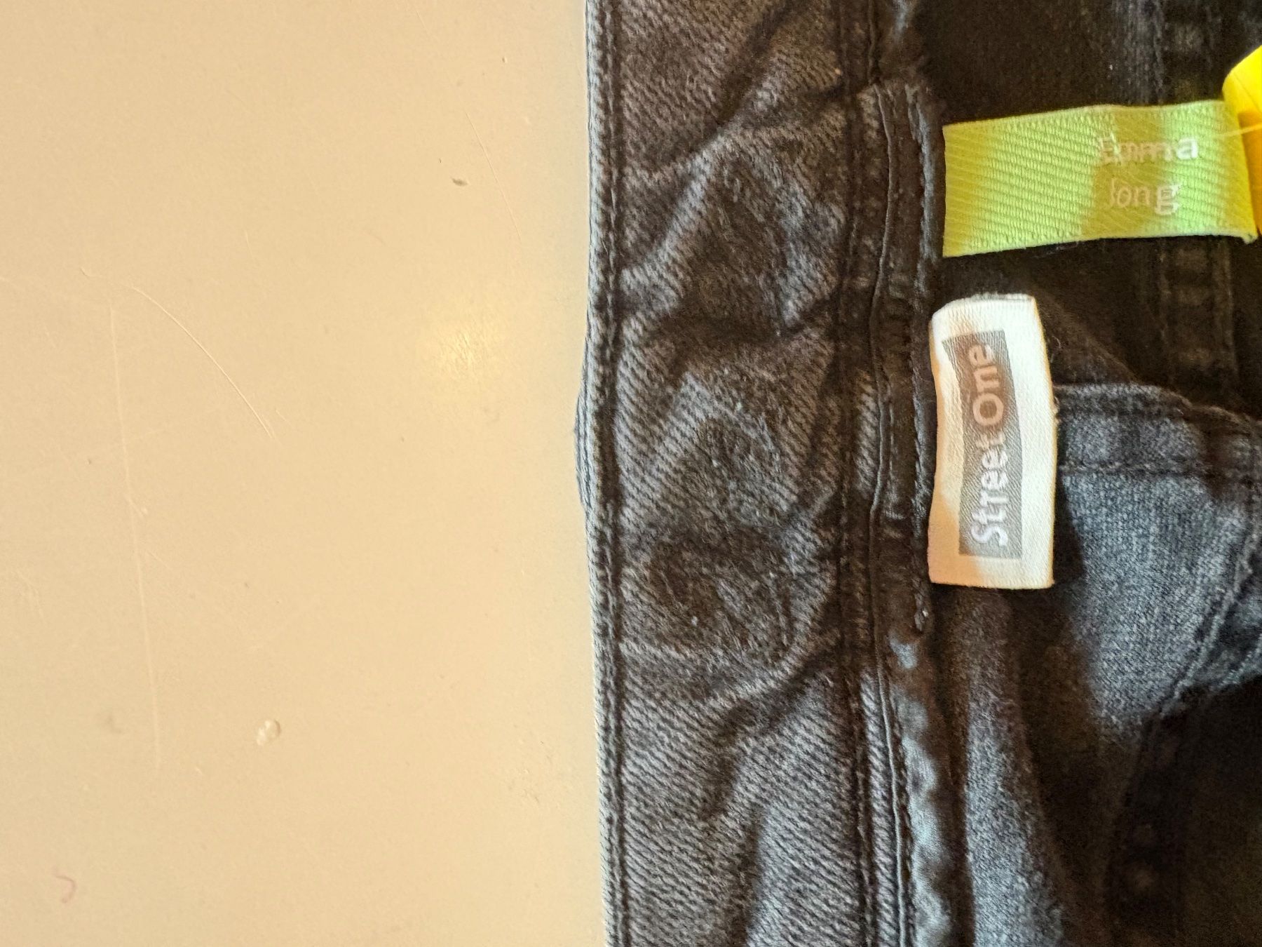 Jeans: schwarze Jeans - Street one – Usato da Steffisburg venduto da set_w6vq 3