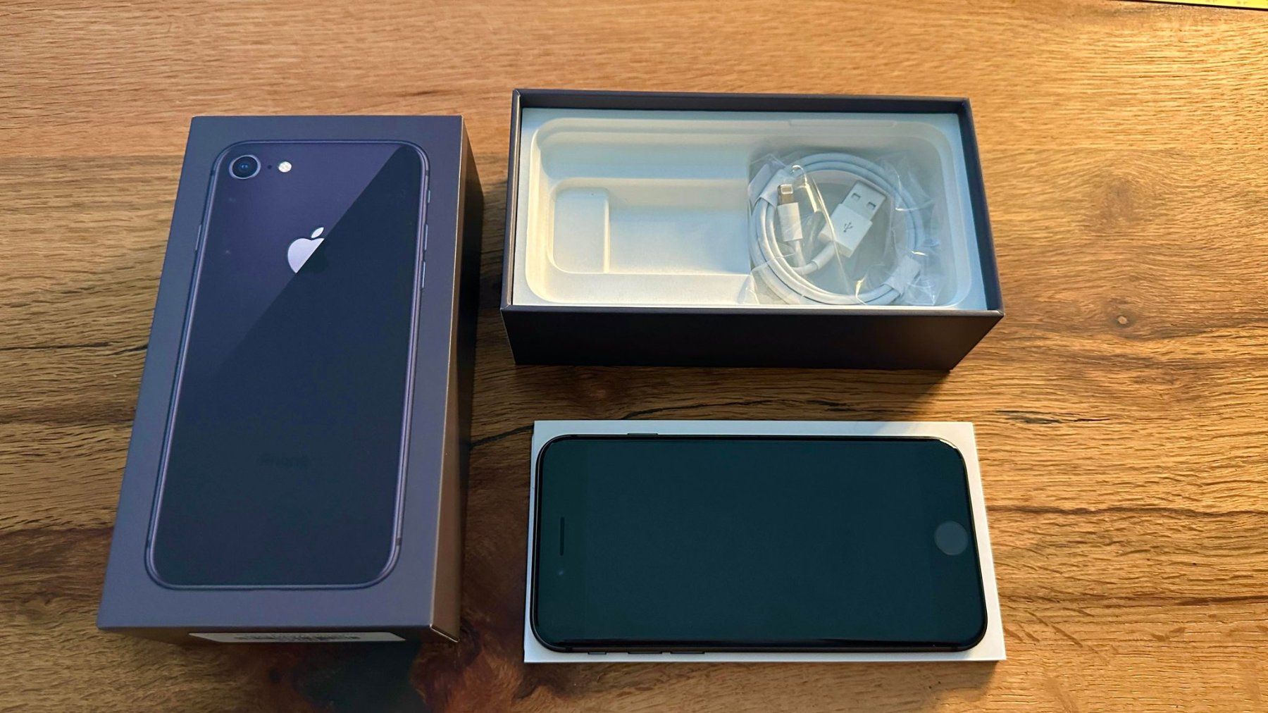 Apple Telefoni cellulari / Smartphones: Apple iPhone 8 64GB Space Grau – Usato da pfeffingen venduto da ferary-far 2