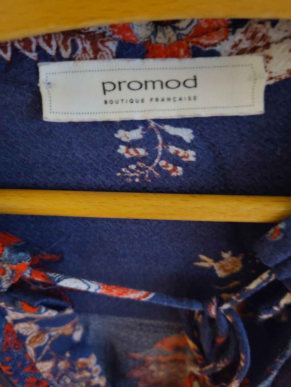 Camicette: Camicia Promod floreale blu e rossa S, 36 – Usato da Zürich venduto da Saf12 1