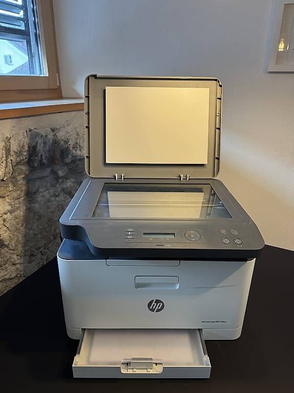 Stampanti:     HP Color Laser MFP 178nw Multifunktionsdrucker – Usato da Grüsch venduto da Fludome 1