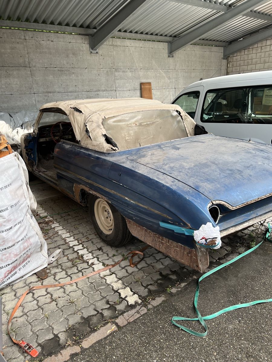 Oldsmobile Automobili: Oldsmobile Super 88 CH Fzg. Cabriolet Oldtimer – Usato da Schaffhausen venduto da ArthurM. 8
