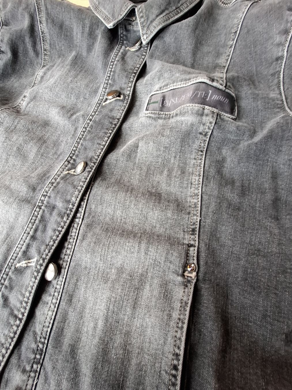 Giacche: veste denim gris Le Comte – Nuovo (secondo la descrizione) da Grandevent venduto da mik_52f8 5