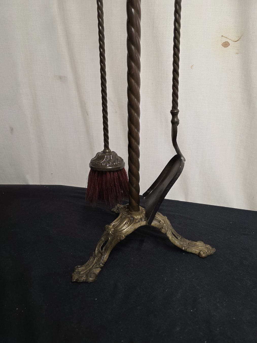 Camini: Antikes Kaminbesteck Set Messing, 3 teilig, Schweiz – Usato da Wolfertswil venduto da Antiko 6