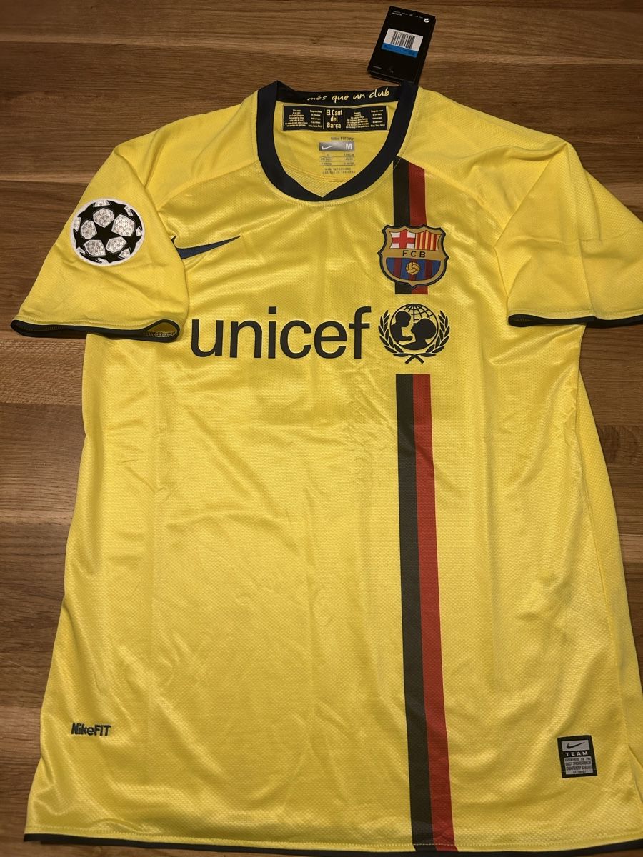 Nike Leibchen & Hosen: Barcelona Messi Trikot – Neu und originalverpackt aus Schafisheim von mattia_10