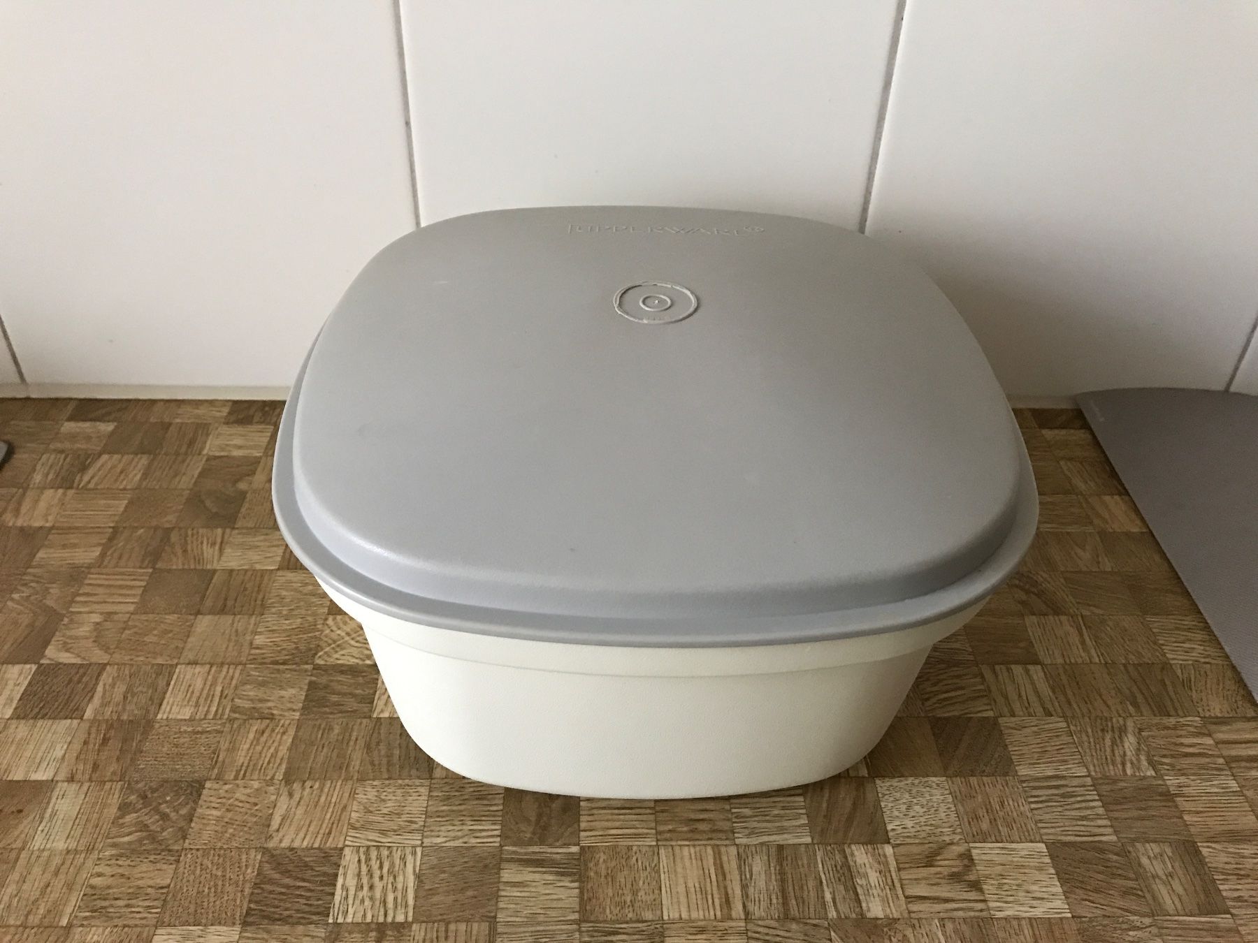 Tupperware Recipients et similaires: Tupperware Multi Server – D'occasion à Birmensdorf ZH par Hilhan