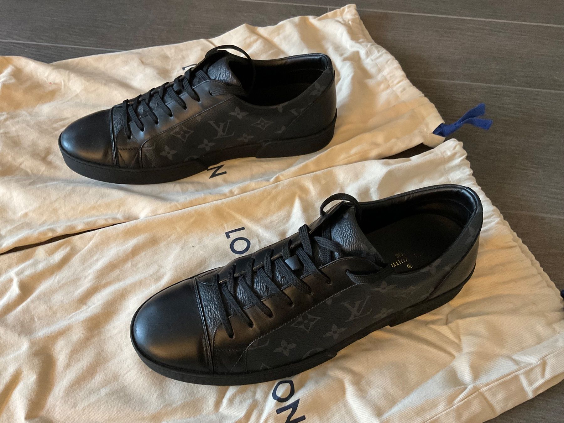 Louis Vuitton Scarpe da uomo: Louis Vuitton Sneaker Match Up Monogram Canvas 8.5 – Usato da Busswil BE venduto da Surfmaker 8