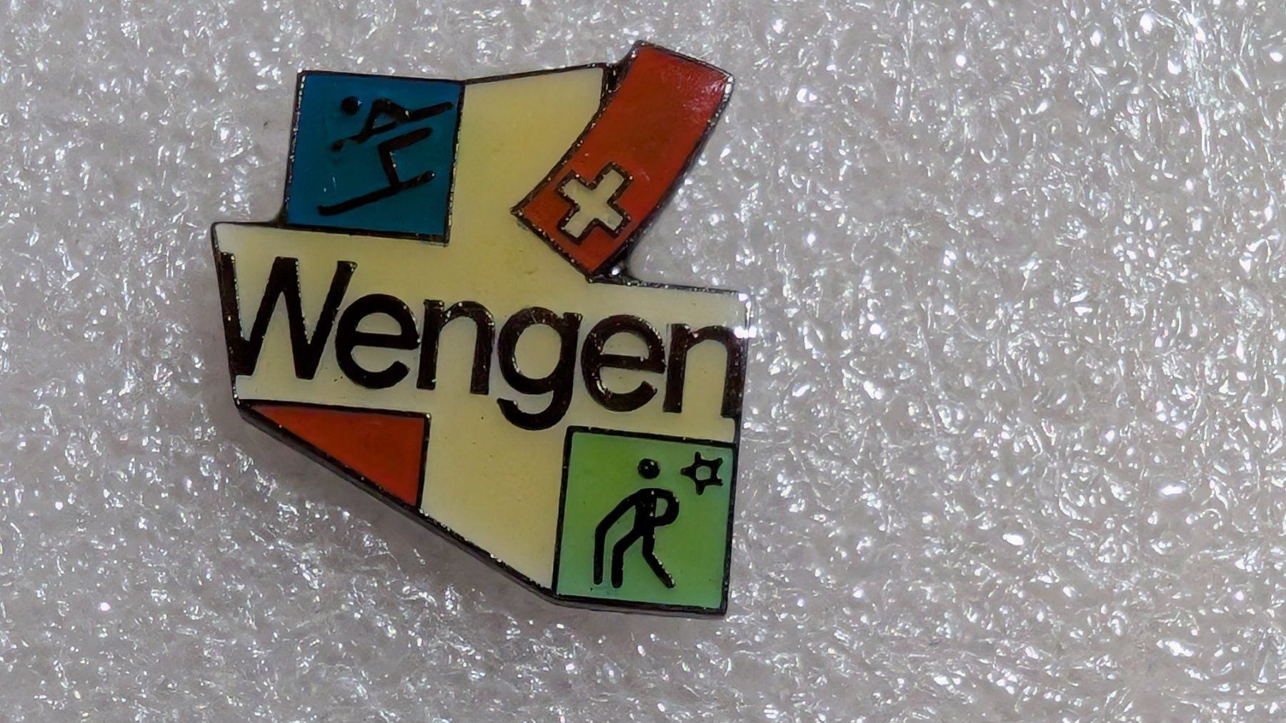 Plaketten & Abzeichen: Ansteckpin 271: Wengen – Gebraucht aus Oppligen von Pin-Fall-Shop