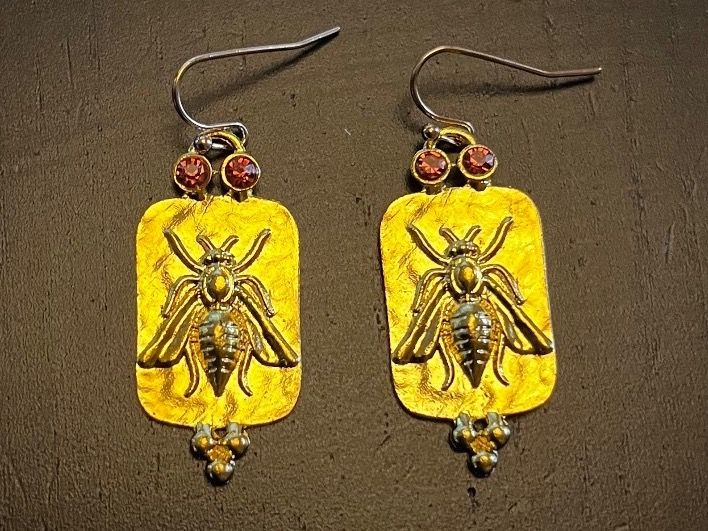 Ohrringe & -stecker: Ohrringe mit Biene – Neu (gemäss Beschreibung) aus Gams von  3