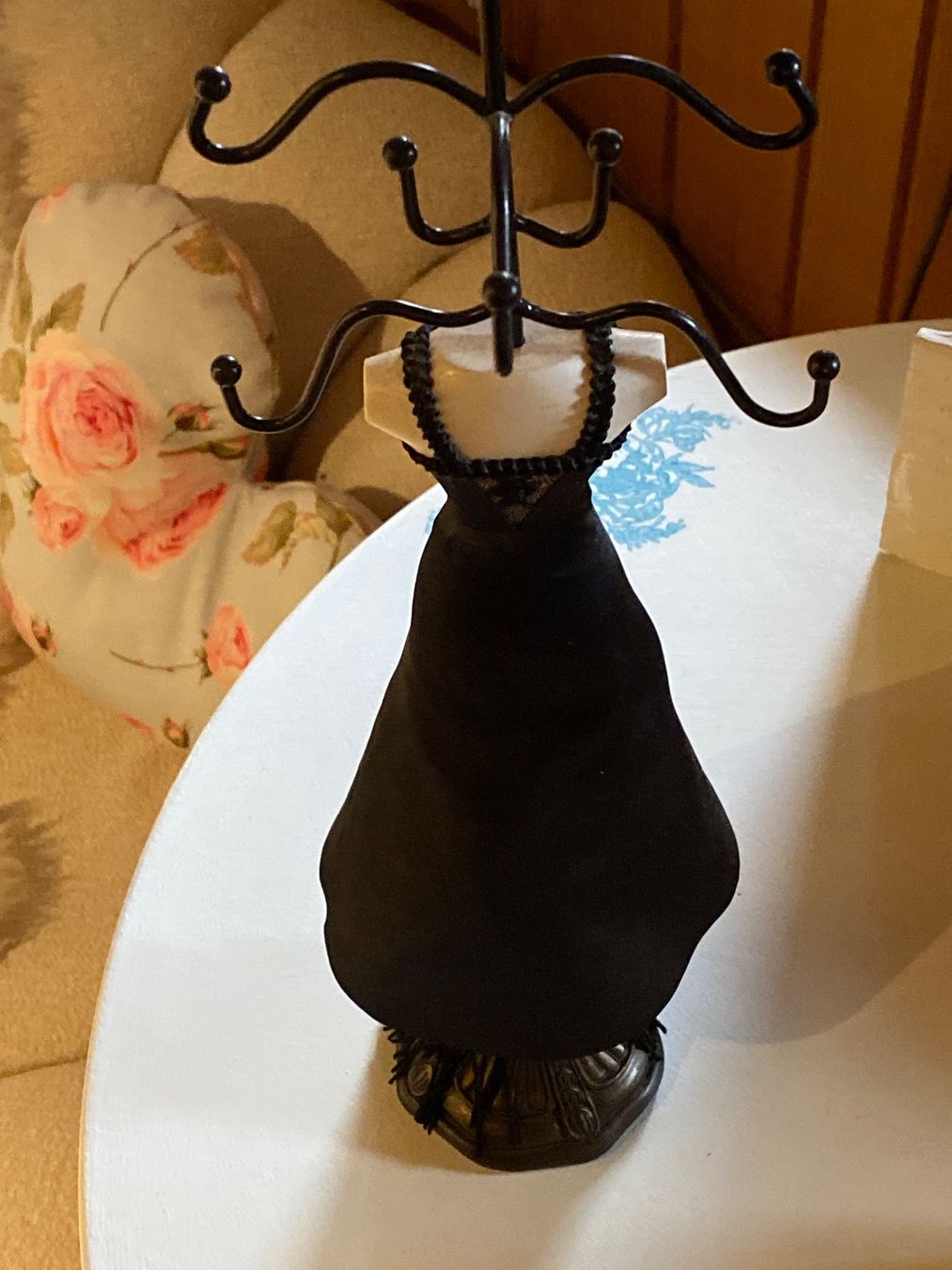 Portagioie: SCHMUCKSTÄNDER-PUPPE-VINTAGE – Nuovo (secondo la descrizione) da Meienried venduto da ManuelaBoutique 5