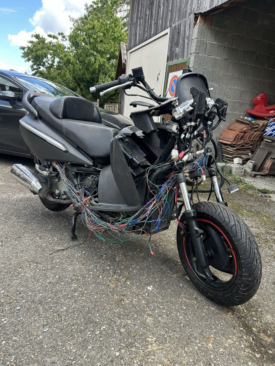 Sym Scooters: Sym 125 GTS EVO – Défectueux à Bassecourt par salvo190 2