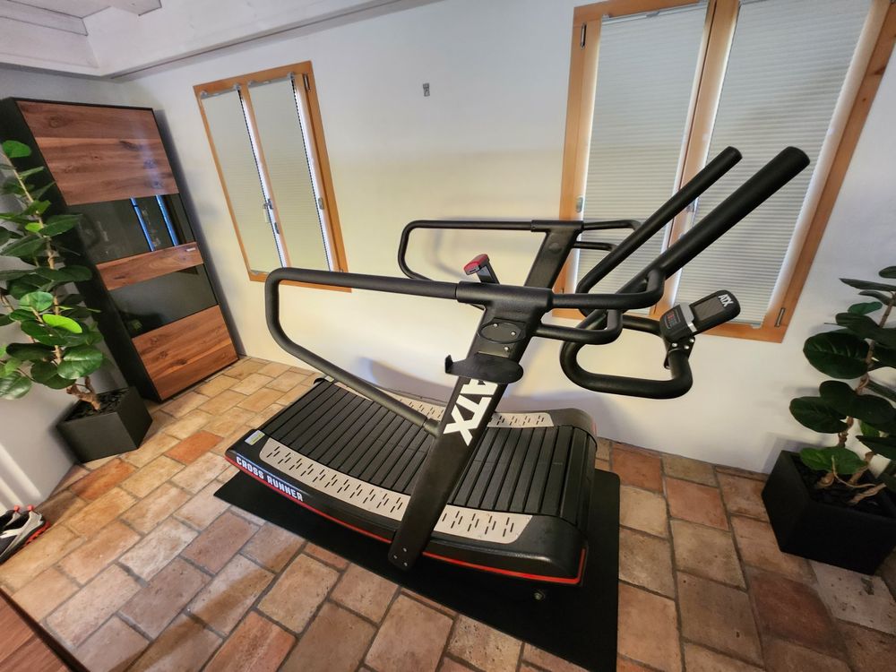 Atx curved online treadmill