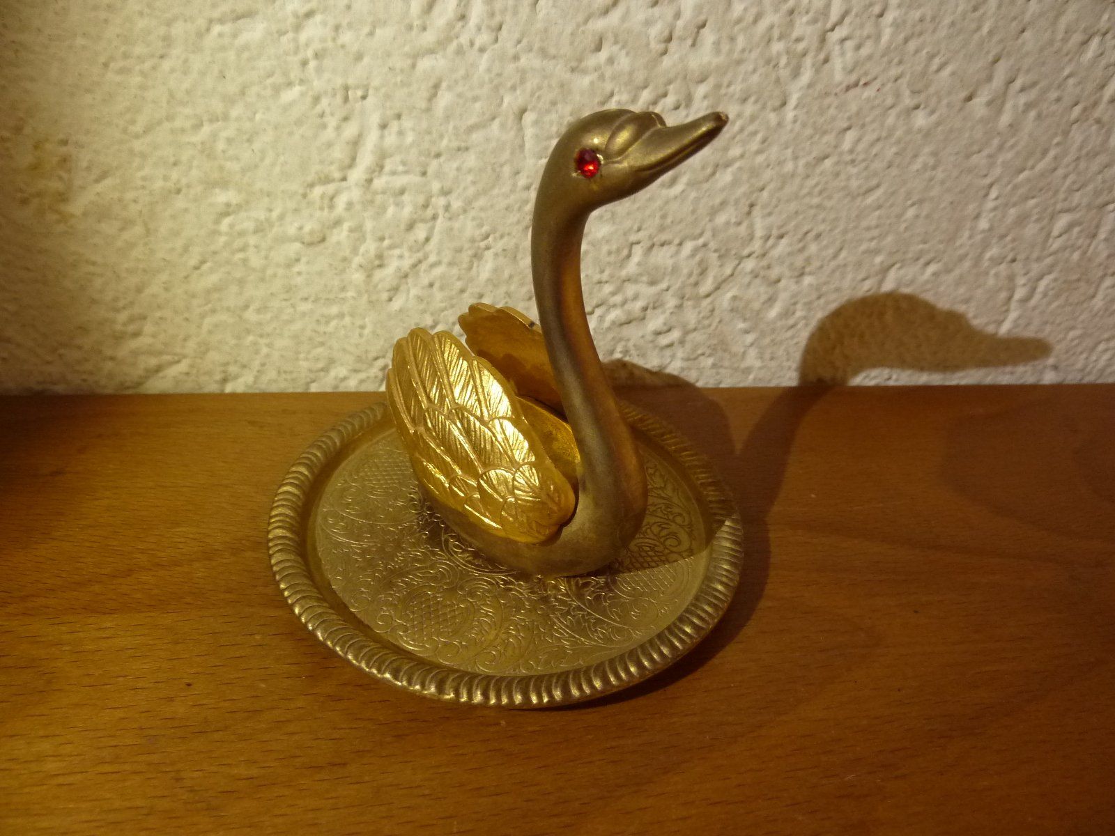 Statuette: Schwan Ringhalter messing Schmuckstück Teller – Usato da Hochfelden venduto da swissice 4