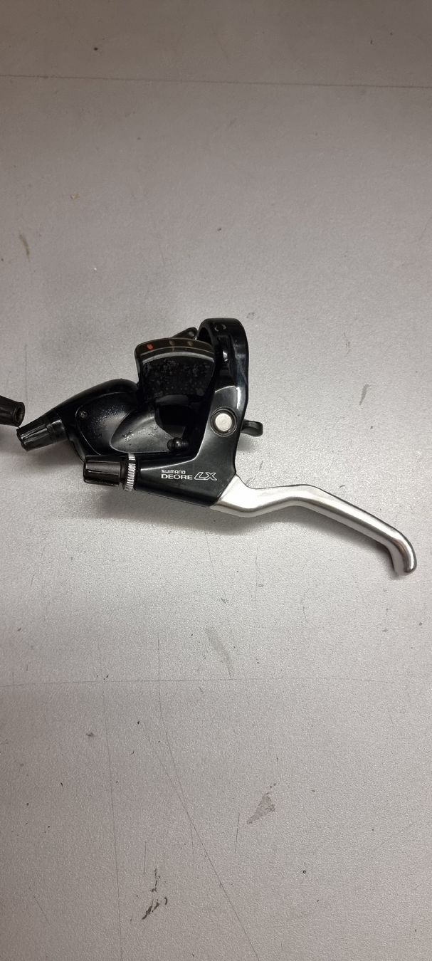 Shimano Pezzi di ricambio: Shimano LX M565 Schalt-Bremshebel  – Usato da Seon venduto da Stibinio 1