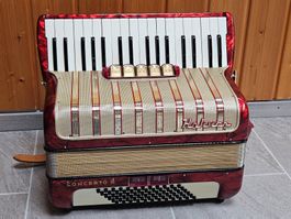 Akkordeon Hohner Concerto III. Mit Noten, Koffer, u Rucksack