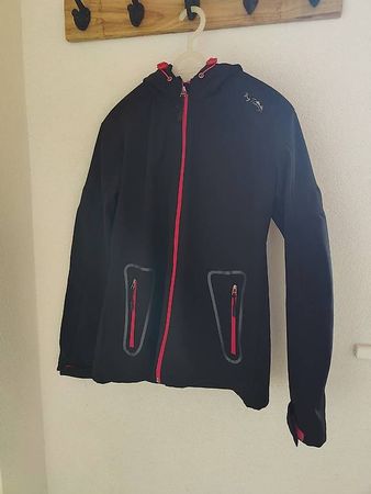 Veste softshell femme capuche  Noir/Rouge  Taille L  TBE