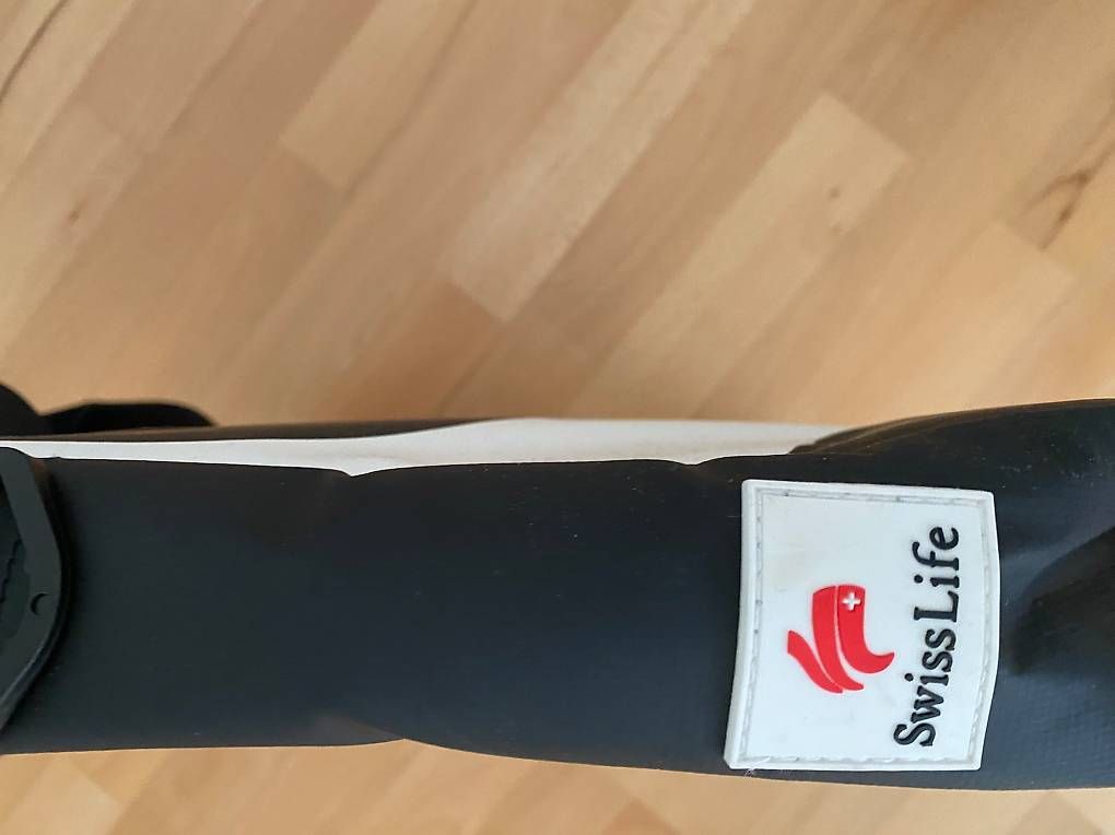 Koffer & Taschen: Laptoptasche SwissLife – Gebraucht aus Ennetbaden von Dina100 2