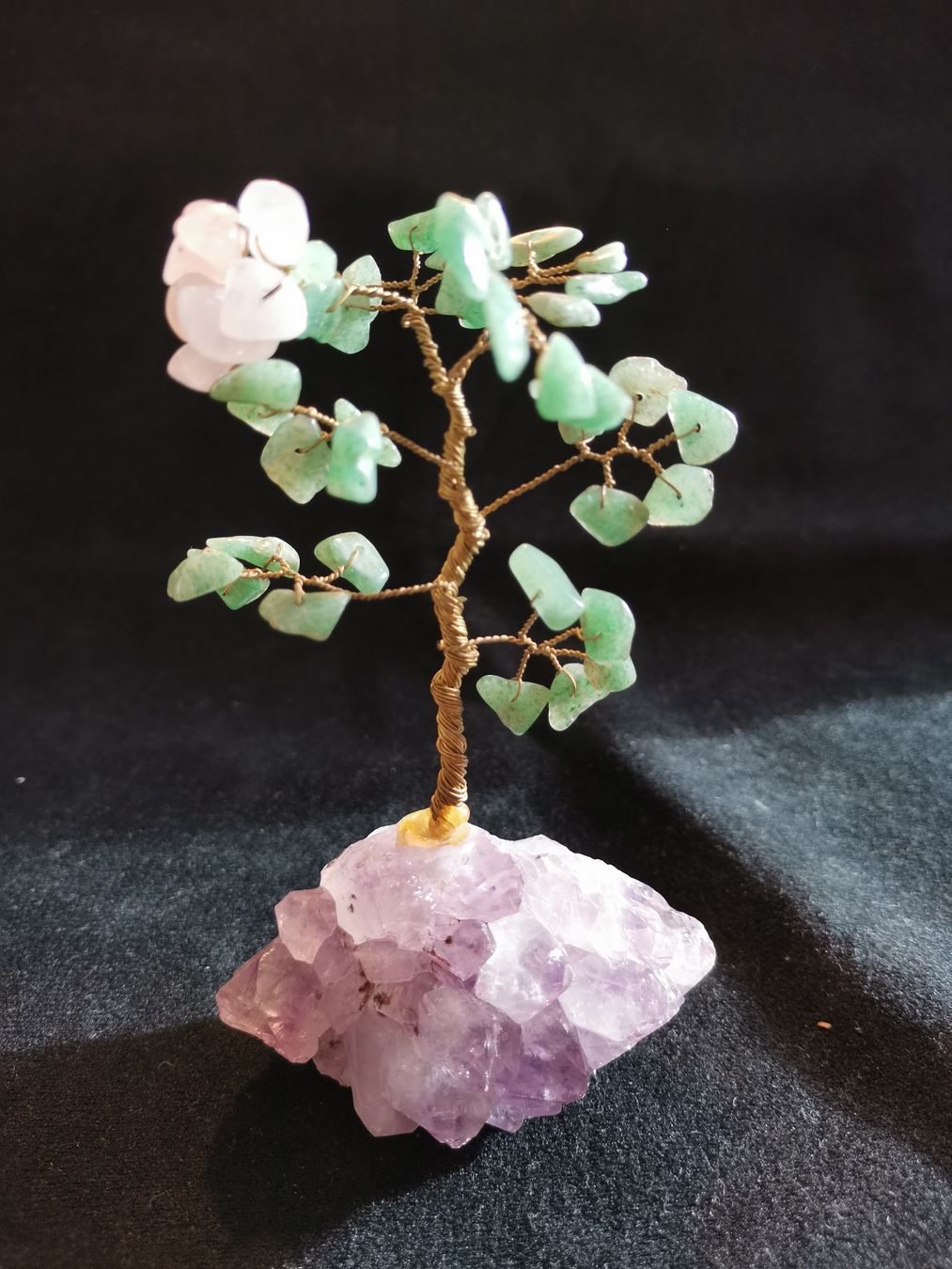 Minerali & Pietre curative: Kristall: "Amethyst-Baum" m.Drahtgeflecht + Kristall-Blätter – Usato da Luzern venduto da adonairo 1