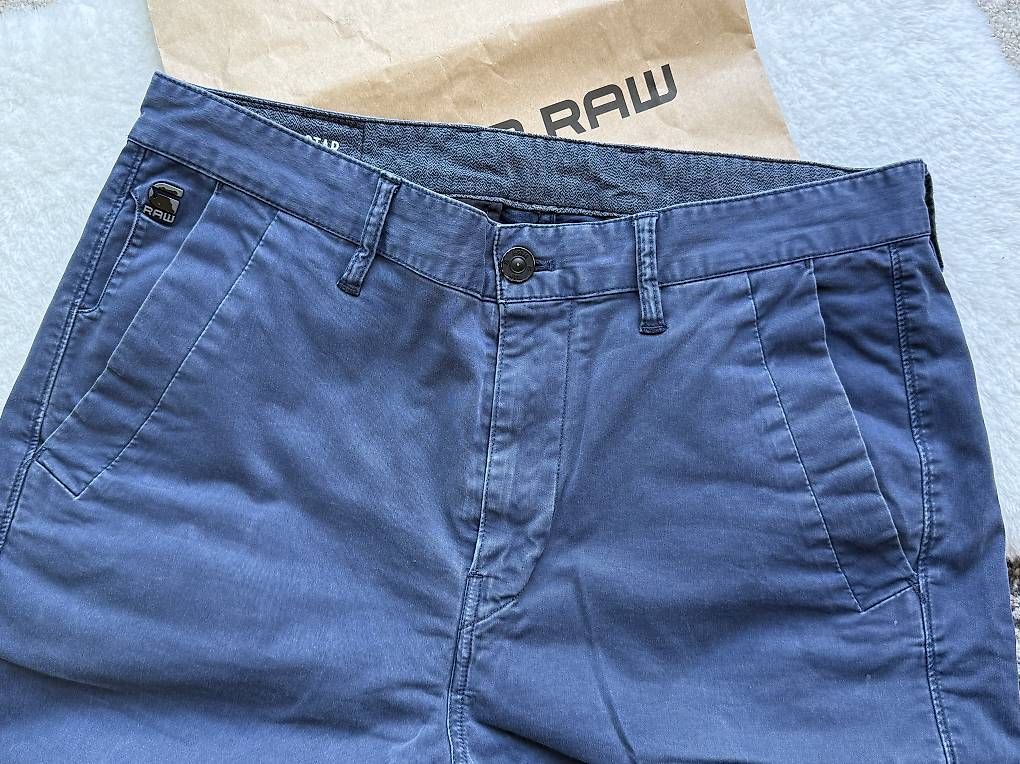 G-Star Jeans: G-STAR RAW Tapered Cuffed W32 L32. – Nuovo (secondo la descrizione) da Wilen b. Wollerau venduto da chocolady 4