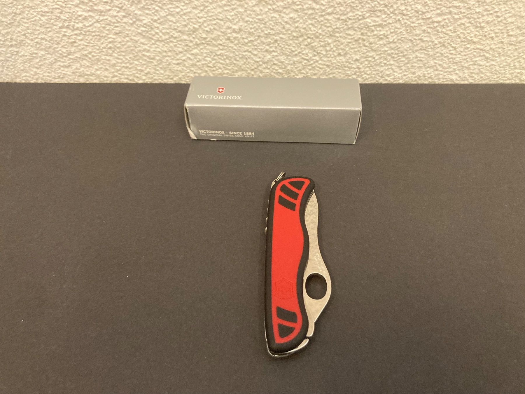 Victorinox Coltelli tascabile: Victorinox Sentinel Onehand 0.8321 MWC, originalverpackt – Nuovo e nell'imballaggio originale da Neuenhof venduto da jorogo 2
