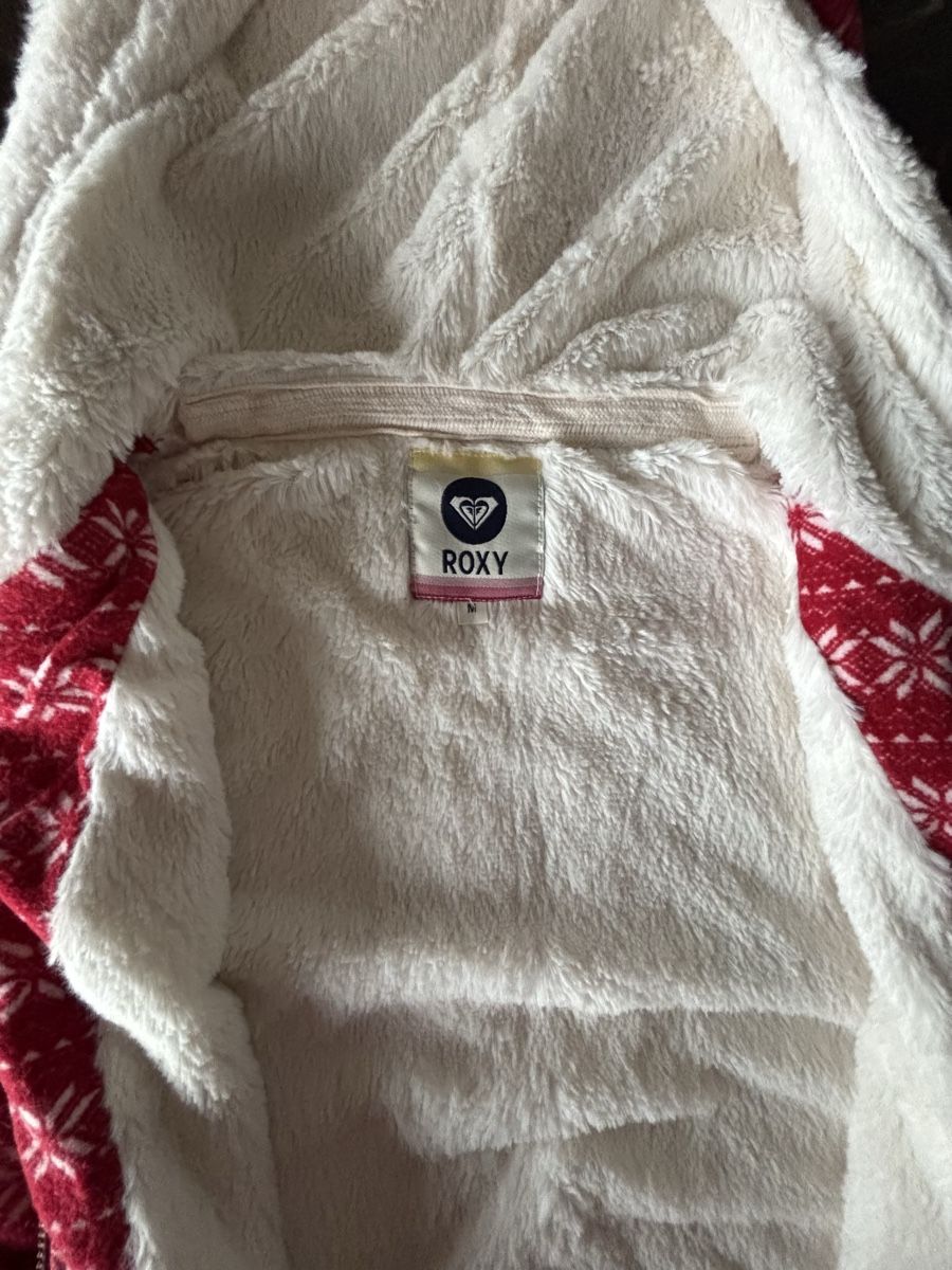 Roxy Maglioni & Felpe: Sweat à capuche Roxy rouge Noël tout doux – Usato da Dotzigen venduto da SecondHandGems 1