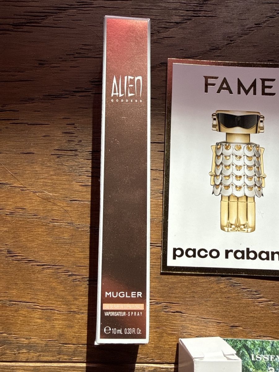 Profumi & Eau de Toilette: Parfümtester Set diverse Marken und Düfte neu – Nuovo (secondo la descrizione) da Pieterlen venduto da Ksenia3003 1