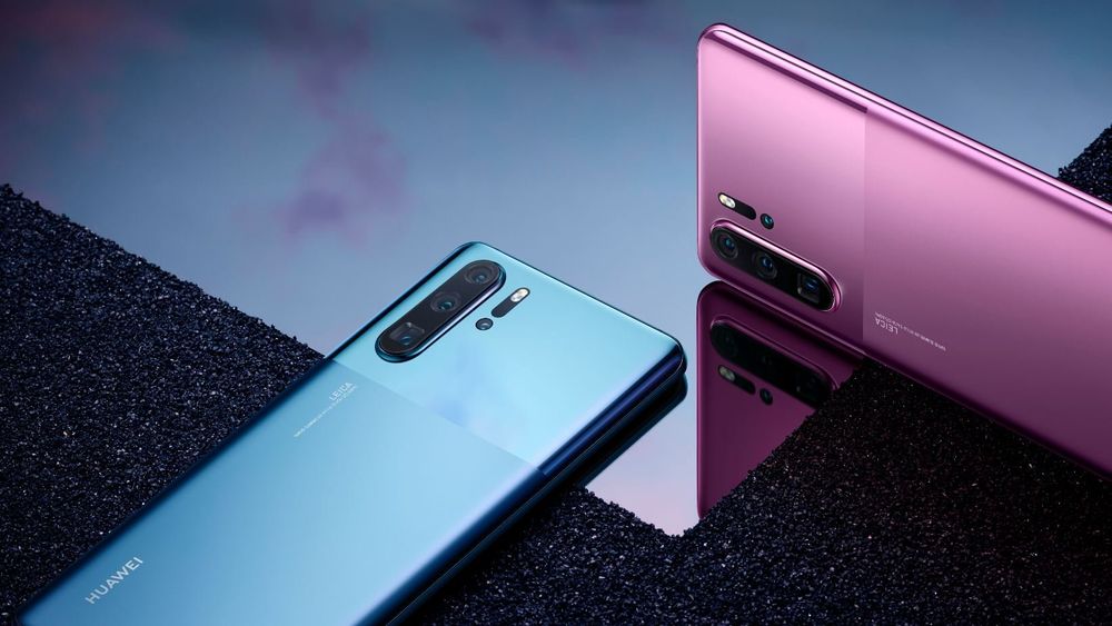 Neuwertig Huawei P30, Memory Card, Neu Wireless Ohrhöhrer 2
