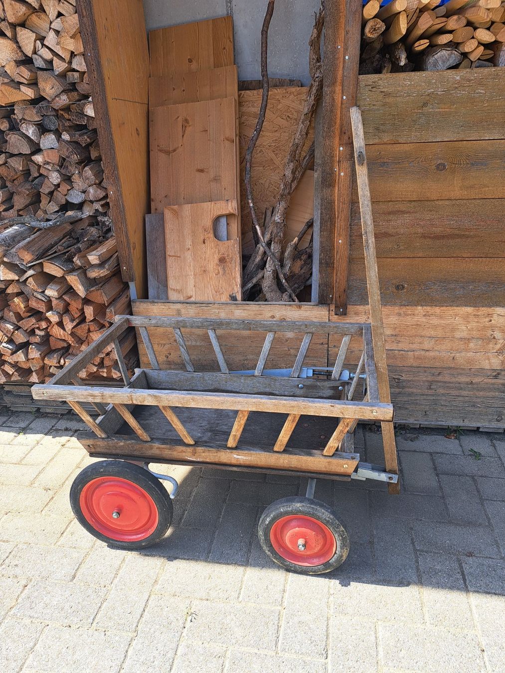 Veicoli per bambini: Leiterwagen mit Bremse! – Usato da Weinfelden venduto da Thurgau7 3