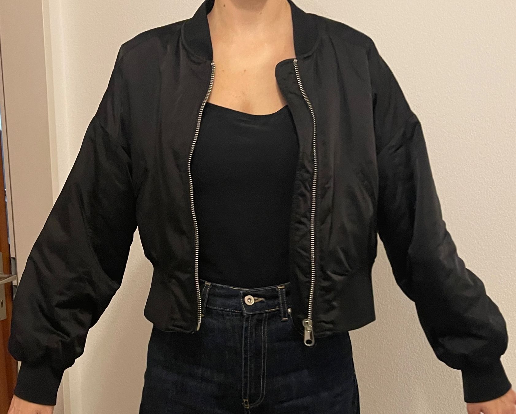 Zara Giacche: Bomberjacke Zara Schwarz – Usato da Lausen venduto da sim_hgp6 6