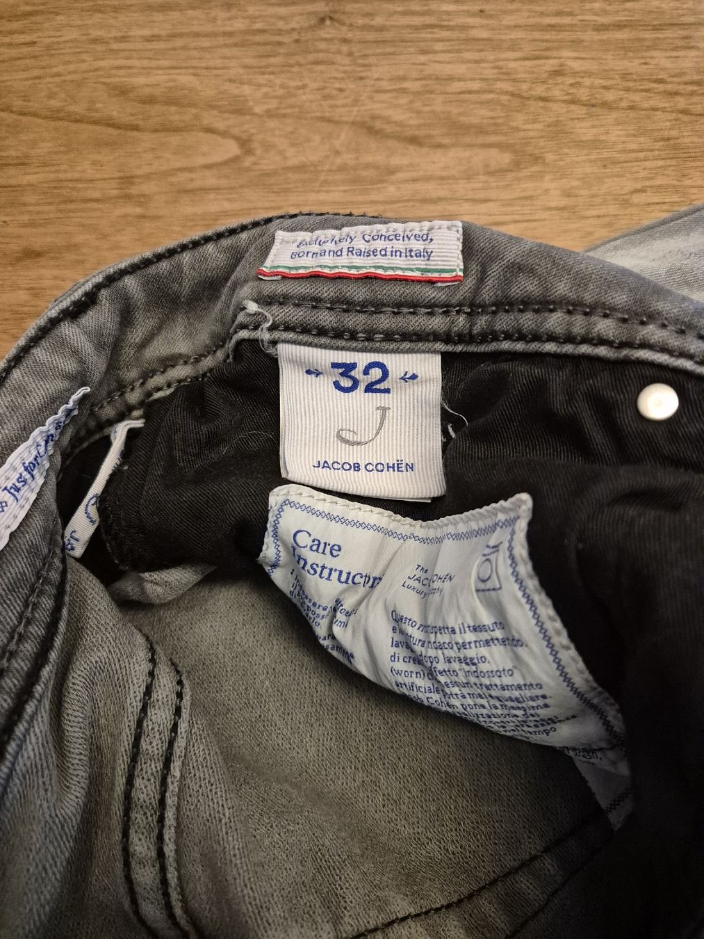 Jacob Cohën Jeans: Jeans von Jacob Cohen – Usato da Weesen venduto da sch_cs6t 2