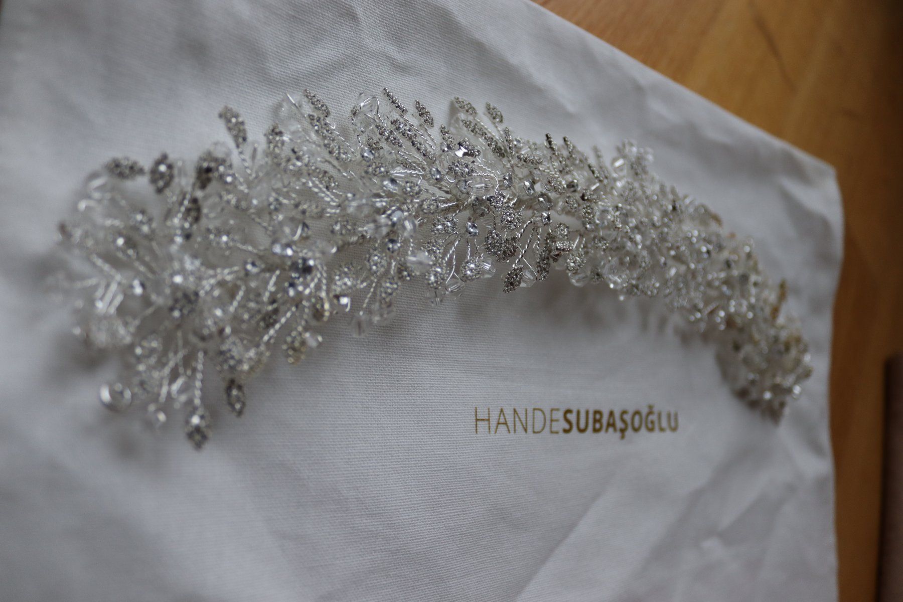 Accessori per capelli: Kopfschmuck Braut Hande Subasioglu – Nuovo (secondo la descrizione) da Dänikon ZH venduto da tug_m9b6 4