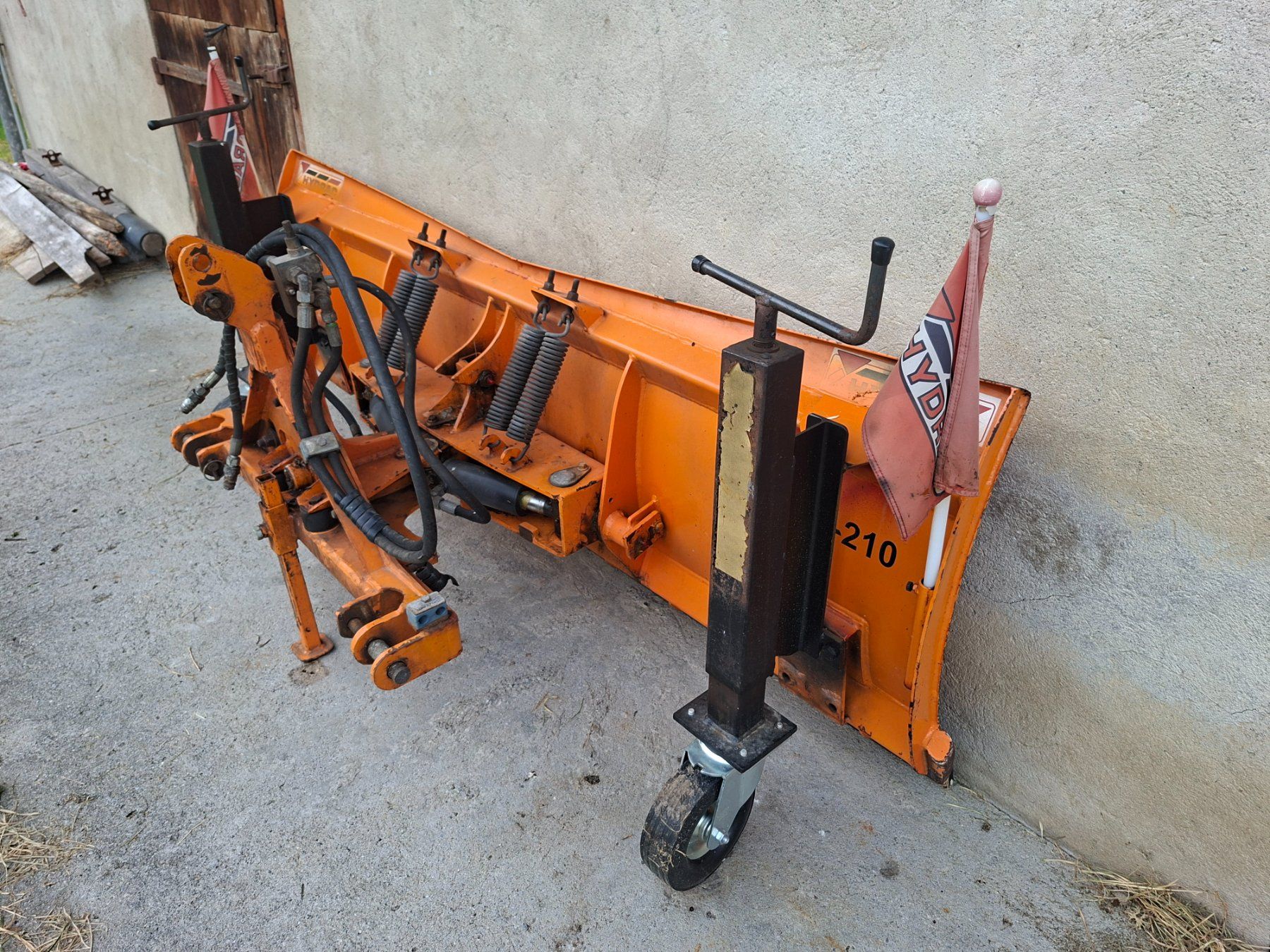 Sgombero neve: Schneepflug Hydrac 210 – Usato da Innertkirchen venduto da Korak 5