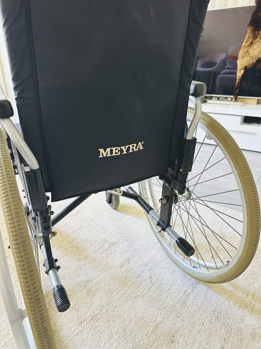 Sedie a rotelle: Rollstuhl Meyra – Usato da Basel venduto da rea_y662 4