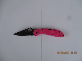Spyderco Delica 4 Pink,