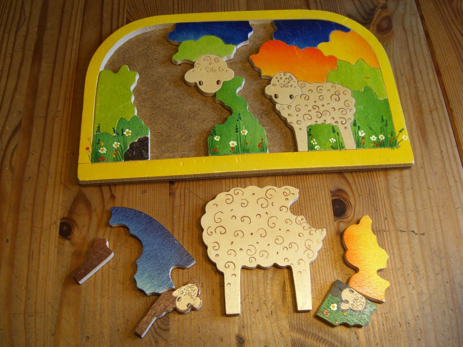 Puzzle: herziges Puzzle aus Holz mit Schäfchen Sujet, Handarbeit – Usato da Winterthur venduto da Gaia 1