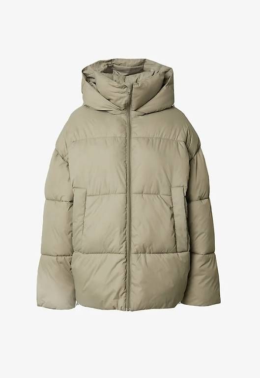 Jacken: Winterjacke / Daunenjacke beige – Gebraucht aus Zug von meryamb 1