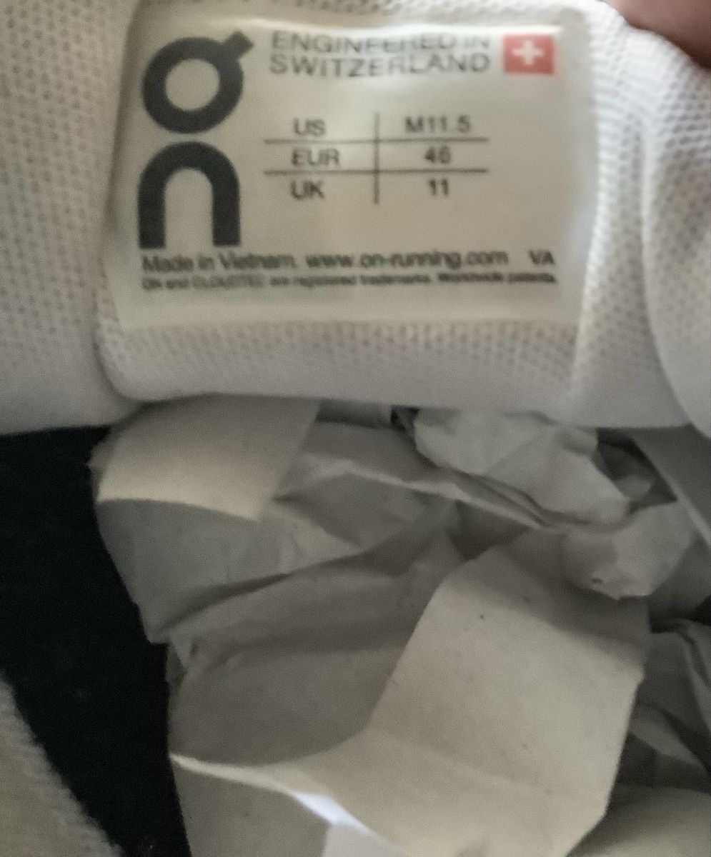 On Scarpe da uomo: On Cloud Laufschuhe schwarz Grösse 46  – Usato da Biel-Benken BL venduto da Lanma 3