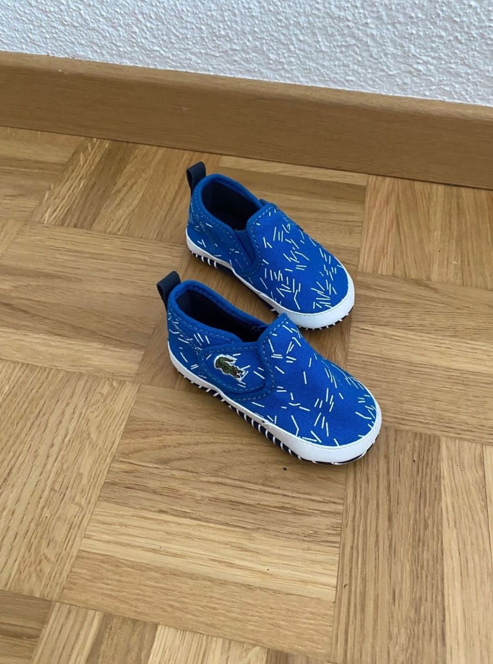 Lacoste Scarpe per ragazzi: Kinder Schuhe Lacoste Grösse 19 – Usato da Zürich venduto da zd_1965