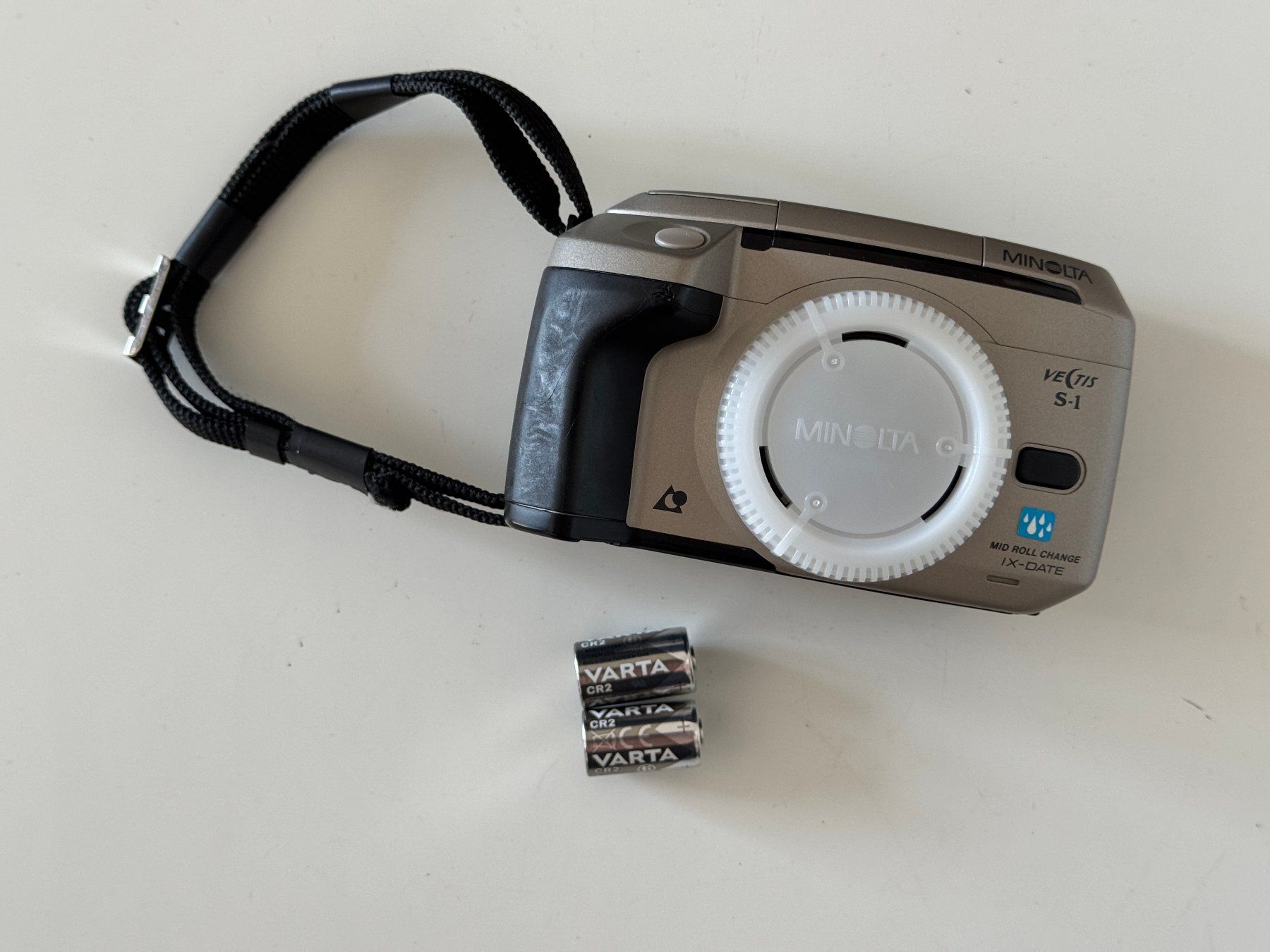 Minolta Kamera: Vintage Minolta Kamera Vectis S-1 – Gebraucht aus Rheinfelden von Eldritchwitch
