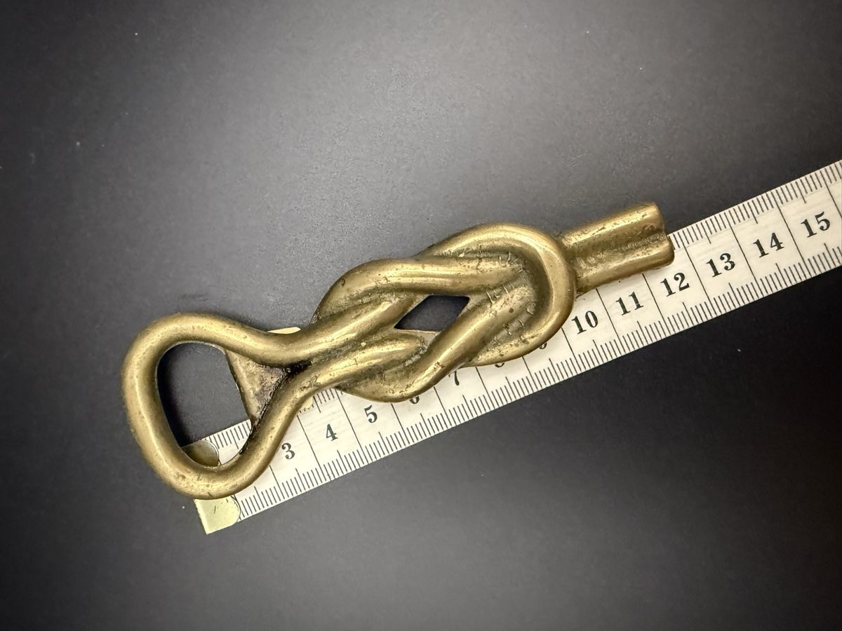 Apribottiglie & Tappi per chiusura: Flaschenöffner in Knotenform, Vintage – Usato da Lamone venduto da LaCantinaMagica 6