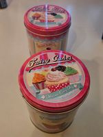 2 Stück Blechdose Vintage Cupcake Motiv mit Deckel Gebraucht