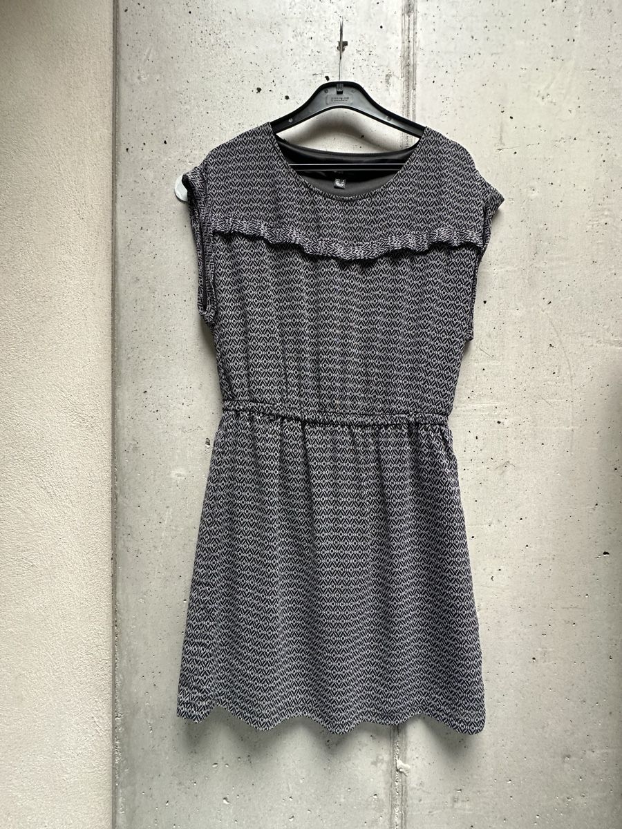 Mango Kleider: Kleid mit Muster - Gr. S – Gebraucht aus Leuk-Stadt von nadlerhu 2