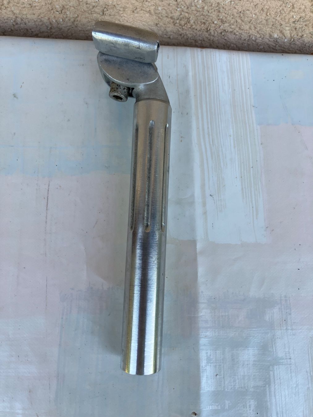 Pièces détachées: Sattelstütze Kalloy, 25.4mm – D'occasion à Trimbach par cendira 1