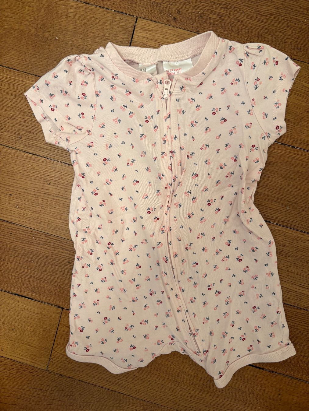 H&M Pigiama & Simili: H&M 2 Pijamas (Grösse 74) – Usato da Basel venduto da SAF 4