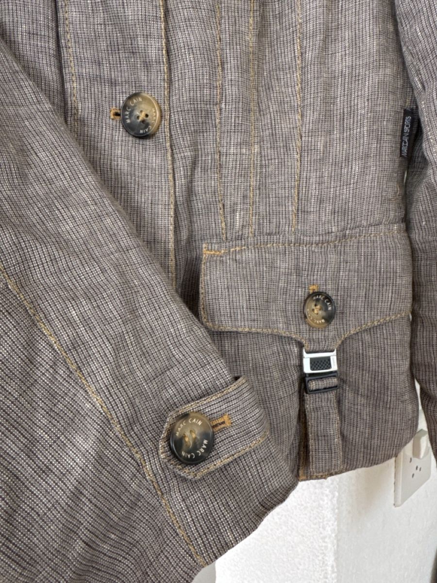 Marc Cain Giacche: MarcCain Sports Linen Jacket Size 3 – Usato da Fällanden venduto da emilyeheim 3