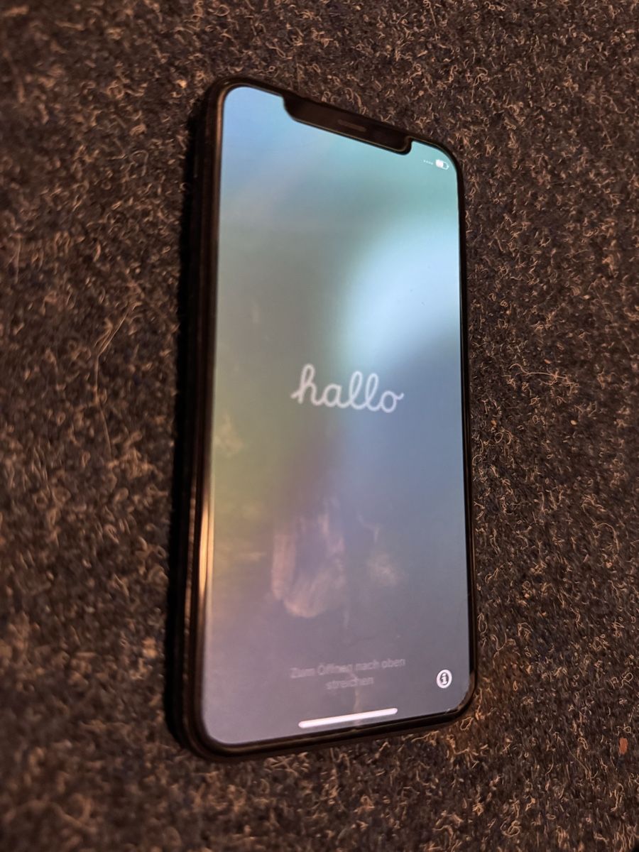 Apple Telefoni cellulari / Smartphones: Iphone 11 Pro 64gb 89% – Usato da Etzelkofen venduto da Hehler