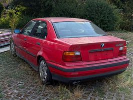 BMW E36 328i Limousine  192 PS  Familienbesitz  BBS-Felge