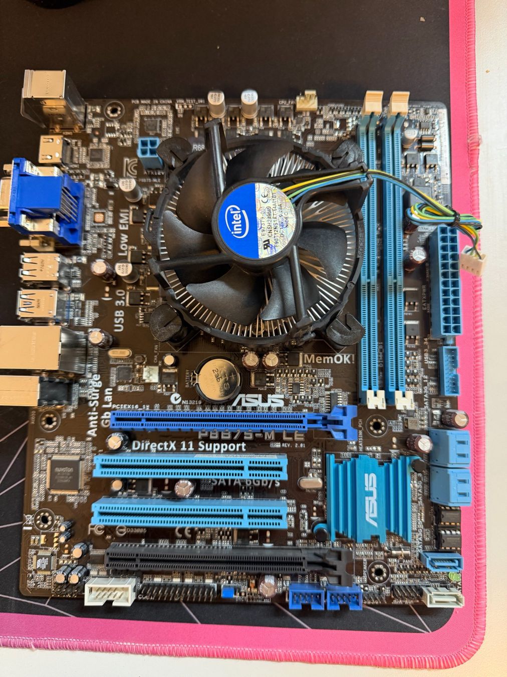 Asus Cartes mère: P8B75-M LE Asus Motherboard – D'occasion à Zizers par Digitag0
