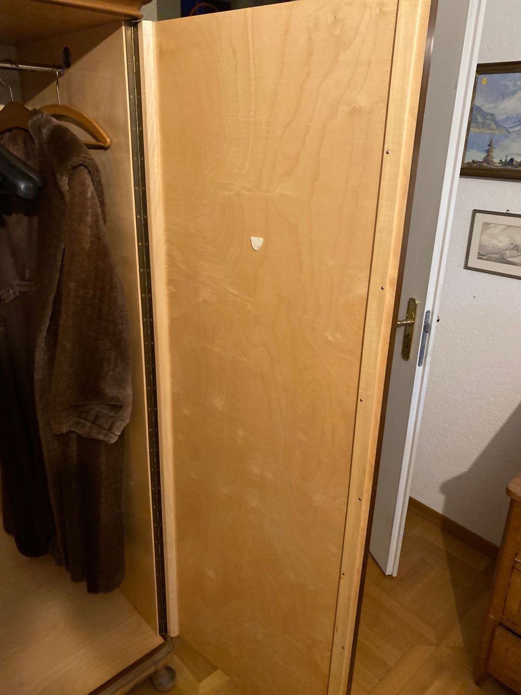 Armadi: Schrank Schlafzimmer Vintage – Usato da Muri b. Bern venduto da Chrigubern 4